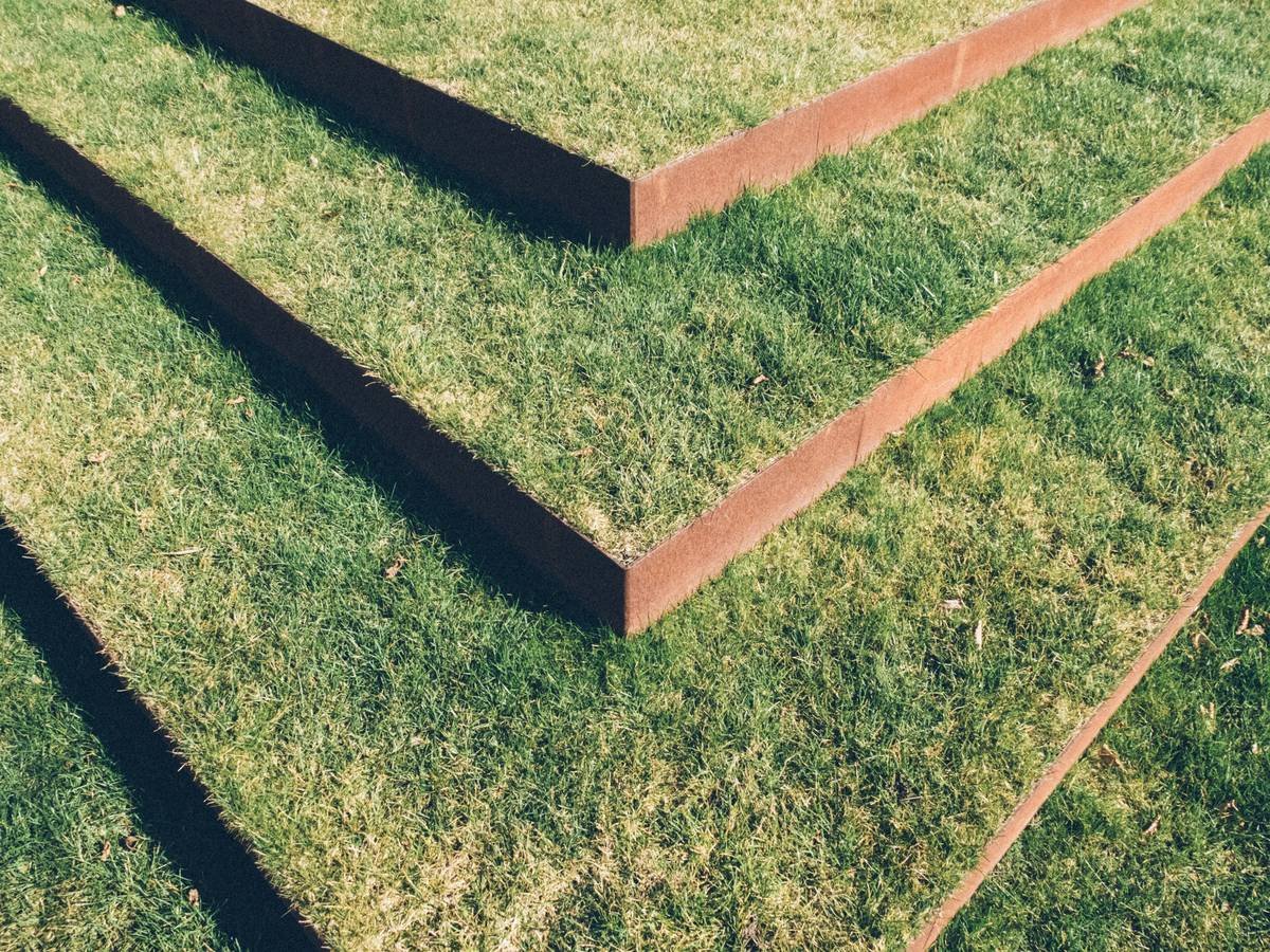 Installing yard edging from Home Depot with proper trench depth and anchoring